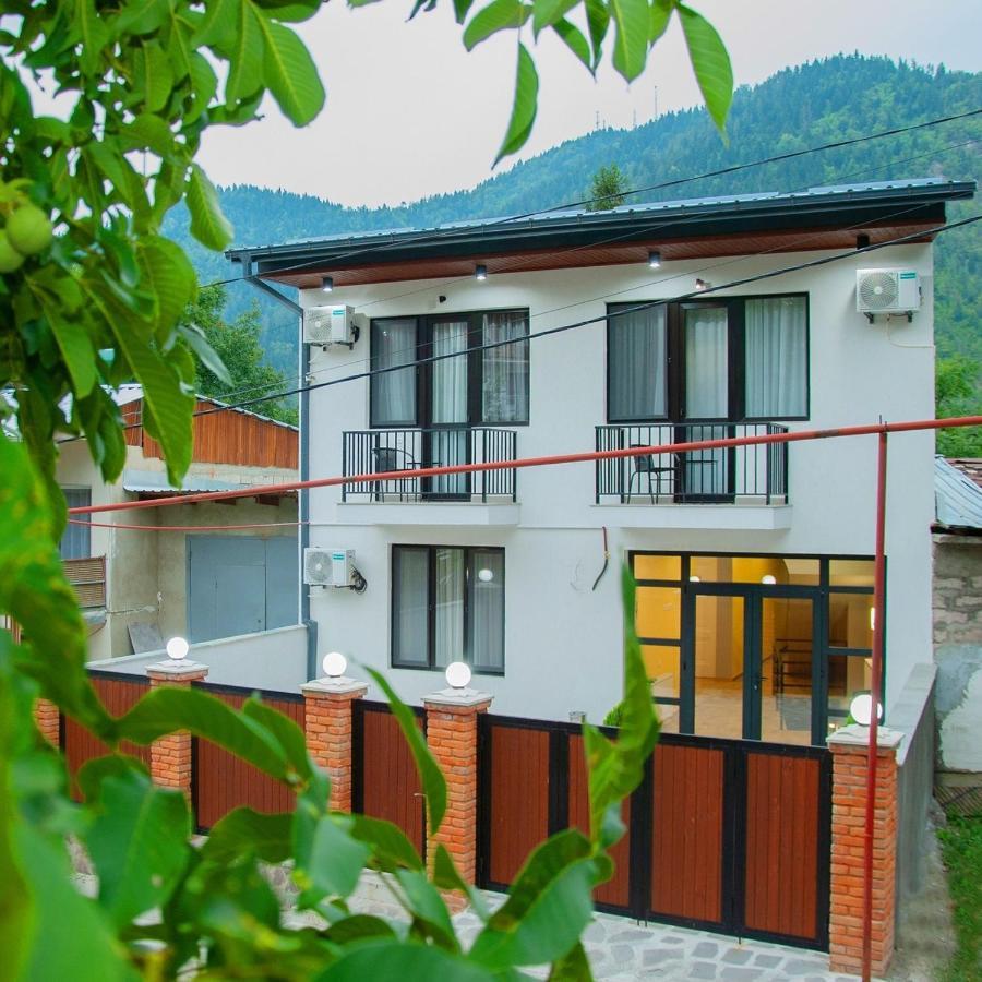Likani Home 보르조미 외부 사진